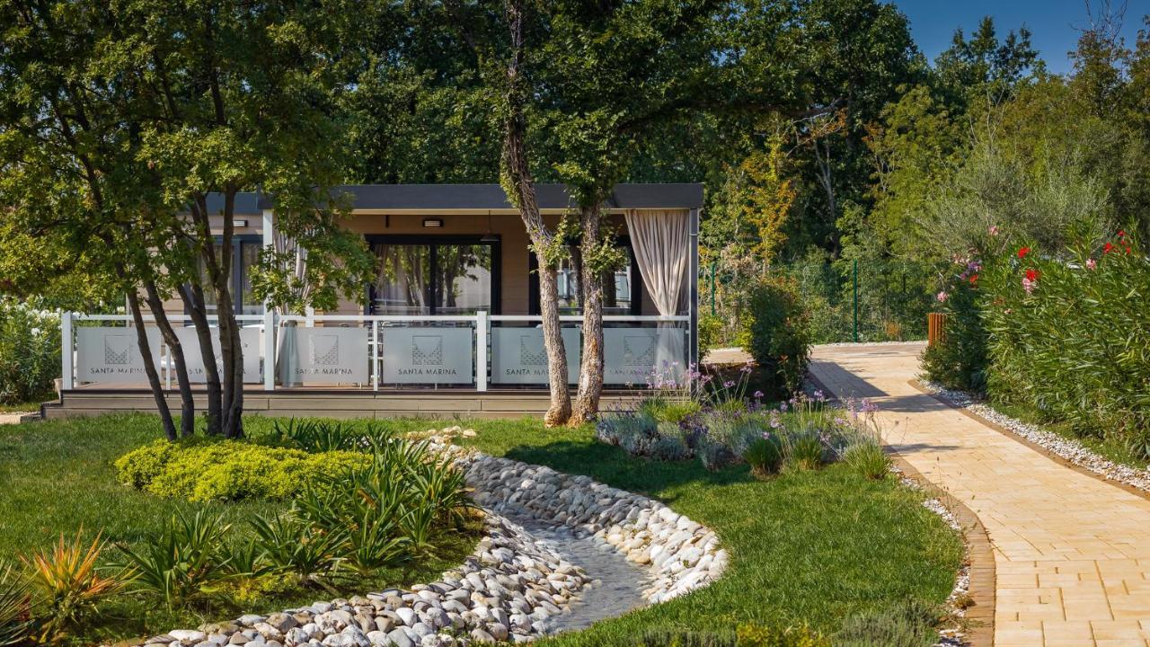 Premium Camping Homes Santa Marina, Lanterna Tar-Vabriga Exteriör bild