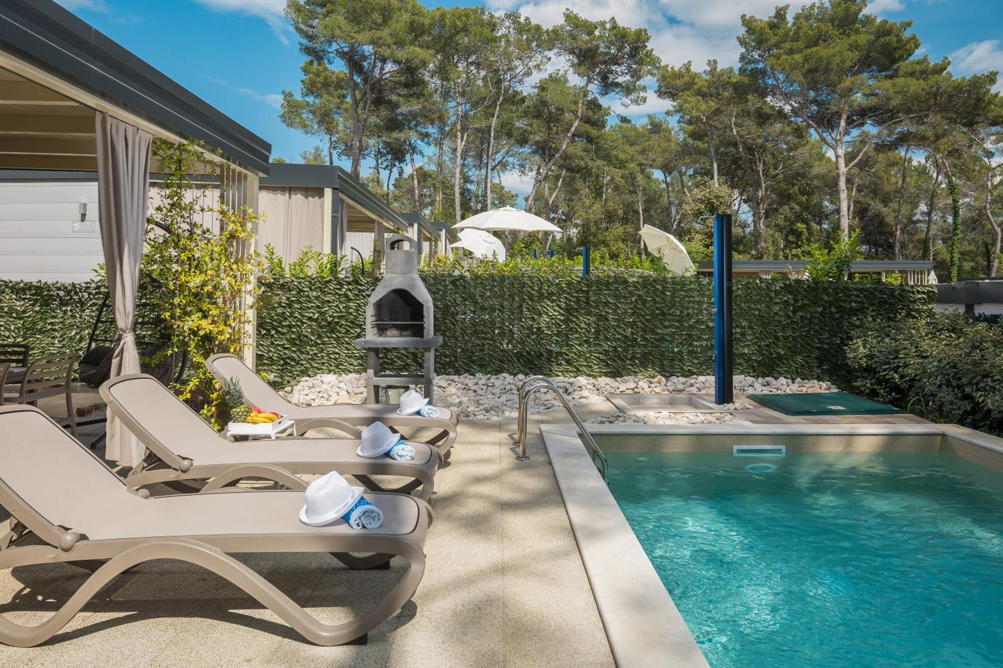 Premium Camping Homes Santa Marina, Lanterna Tar-Vabriga Exteriör bild