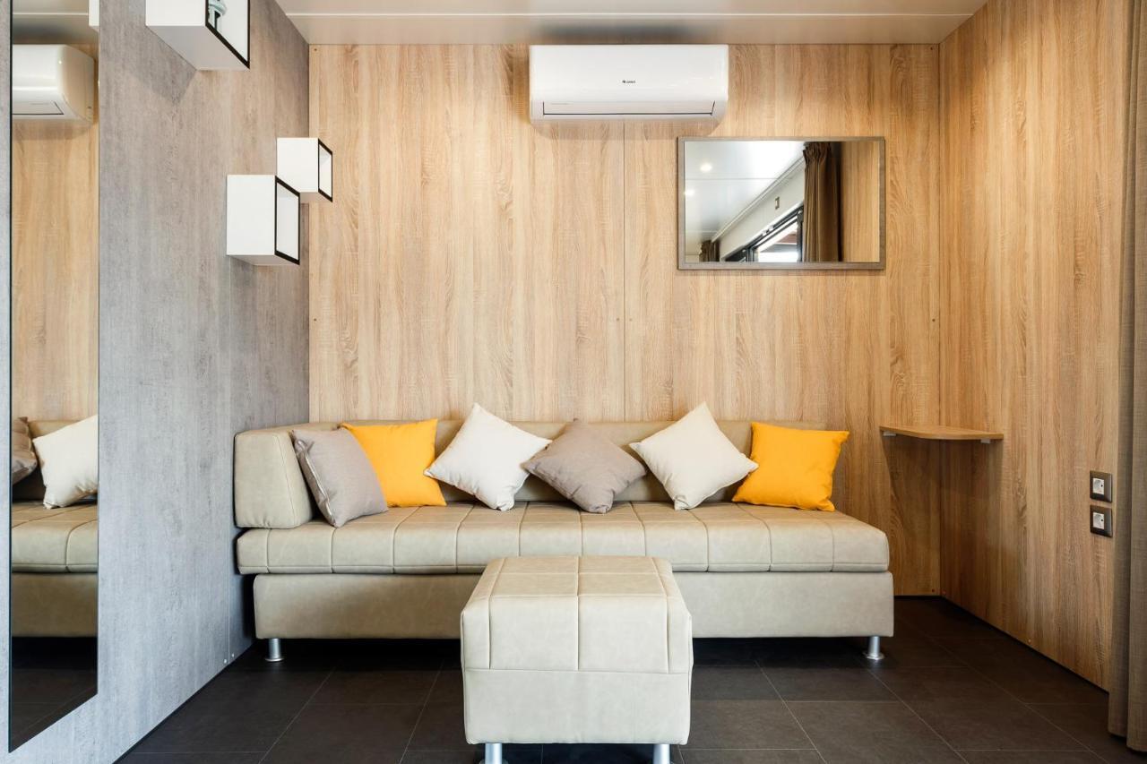 Premium Camping Homes Santa Marina, Lanterna Tar-Vabriga Exteriör bild
